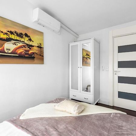 23Rd Floor 3Br Apt With Views Of Warschau Exterior foto