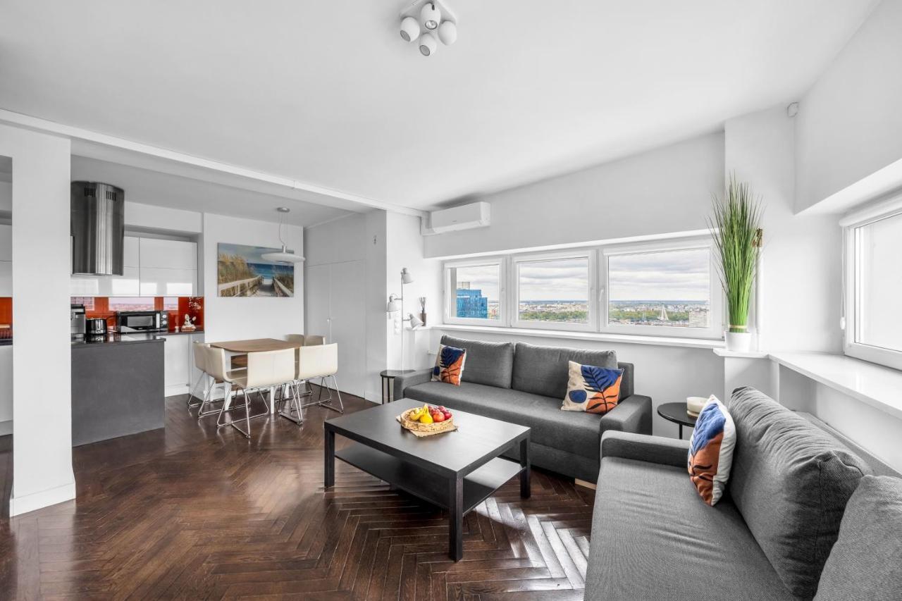 23Rd Floor 3Br Apt With Views Of Warschau Exterior foto